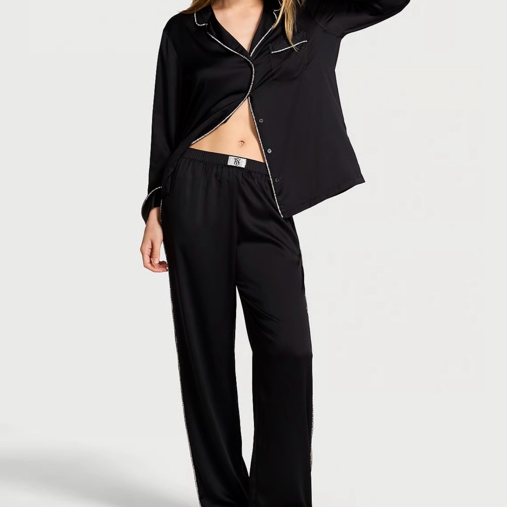 Victoria's Secret Glazed Satin Shine Long Pajama Set Size S Black NWT retail$119